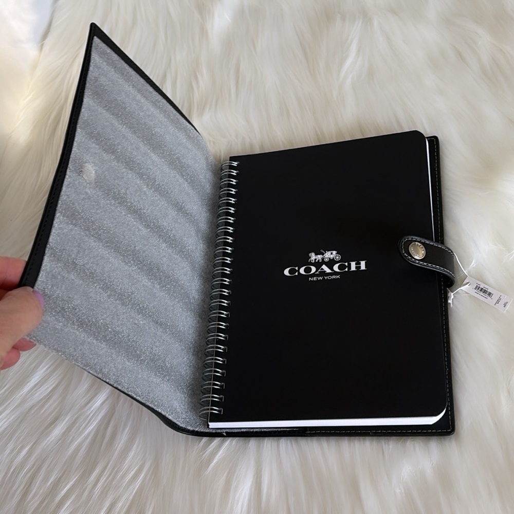 NWT💃Coach Notebook in Signature Canvas with Rose Print - Picture 6 of 8